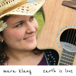 Mara Klang - Earth is love